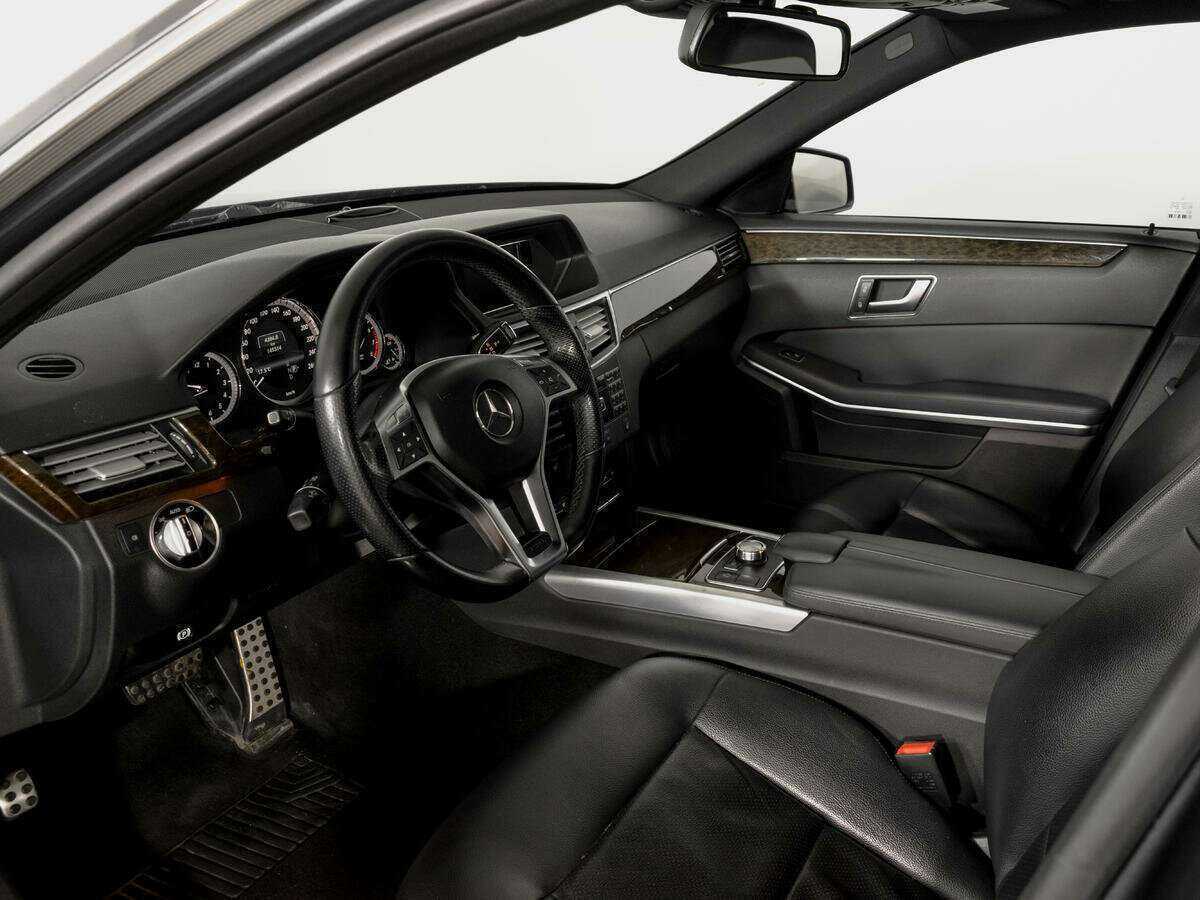 Mercedes-Benz E-Класс 2012 года с пробегом. Фото: #15