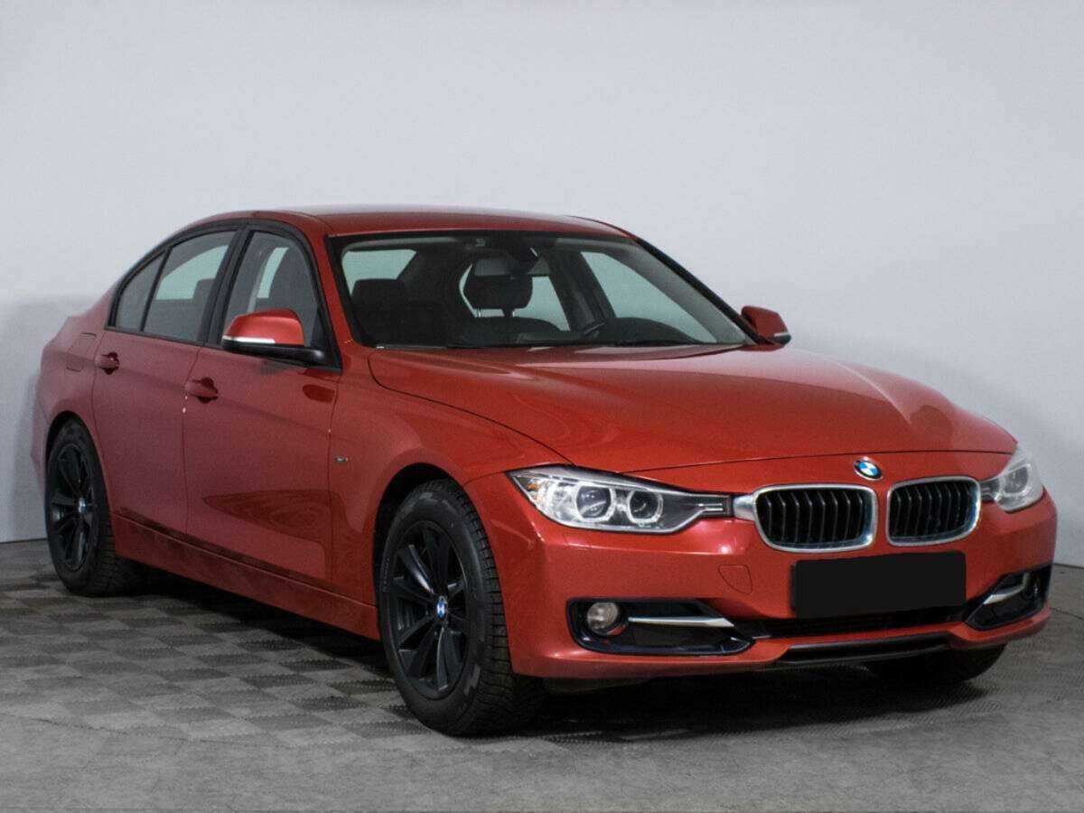 BMW 3 серии 2012 года с пробегом. Фото: #2