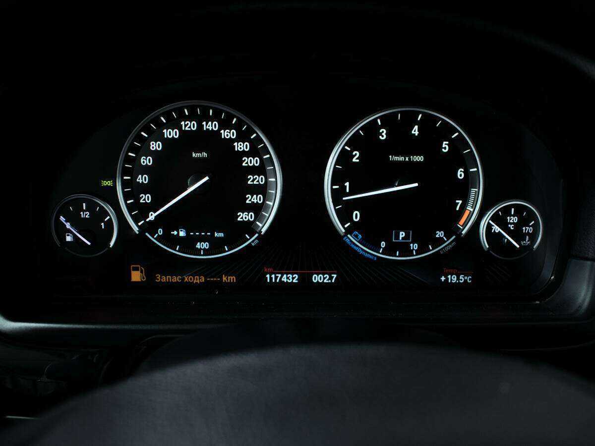 BMW 5 серии 2014 года с пробегом. Фото: #10