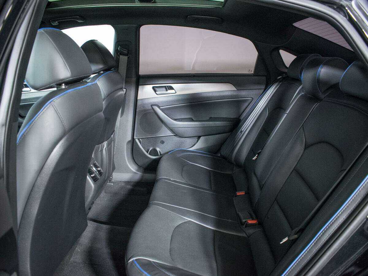 Hyundai Sonata 2018 года с пробегом. Фото: #9