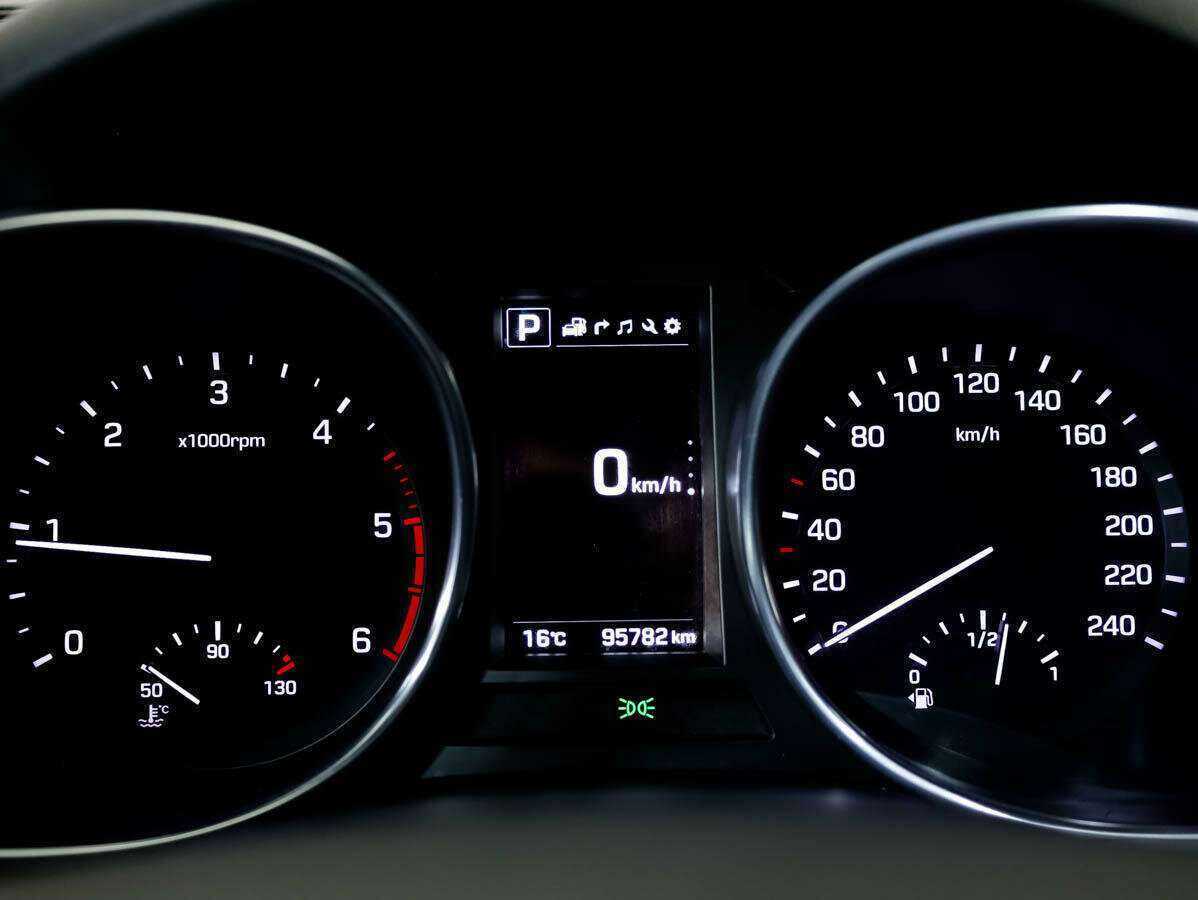 Hyundai Santa Fe 2017 года с пробегом. Фото: #10