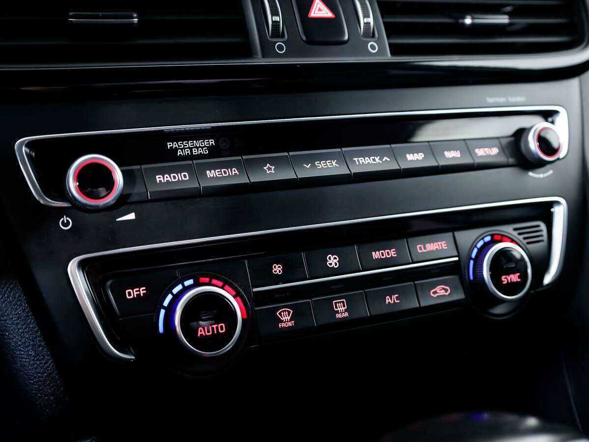 Б/У Киа Оптима 2019 года. Фото: #17