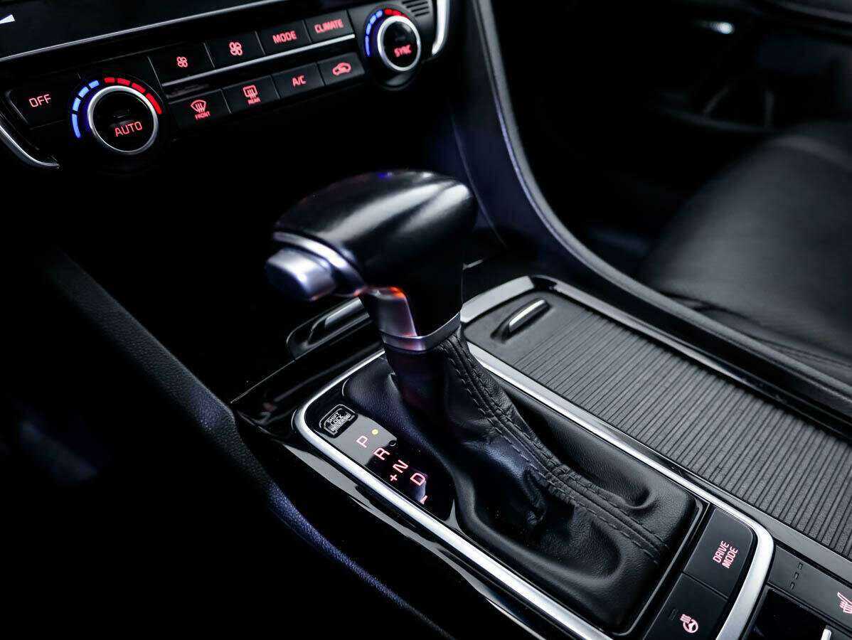 Б/У Киа Оптима 2019 года. Фото: #19