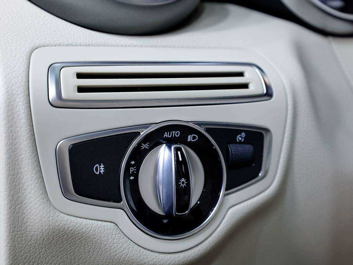 Mercedes-Benz C-Класс 2015 года с пробегом. Фото: #18