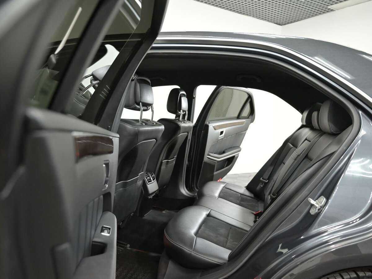 Mercedes-Benz E-Класс 2012 года с пробегом. Фото: #13