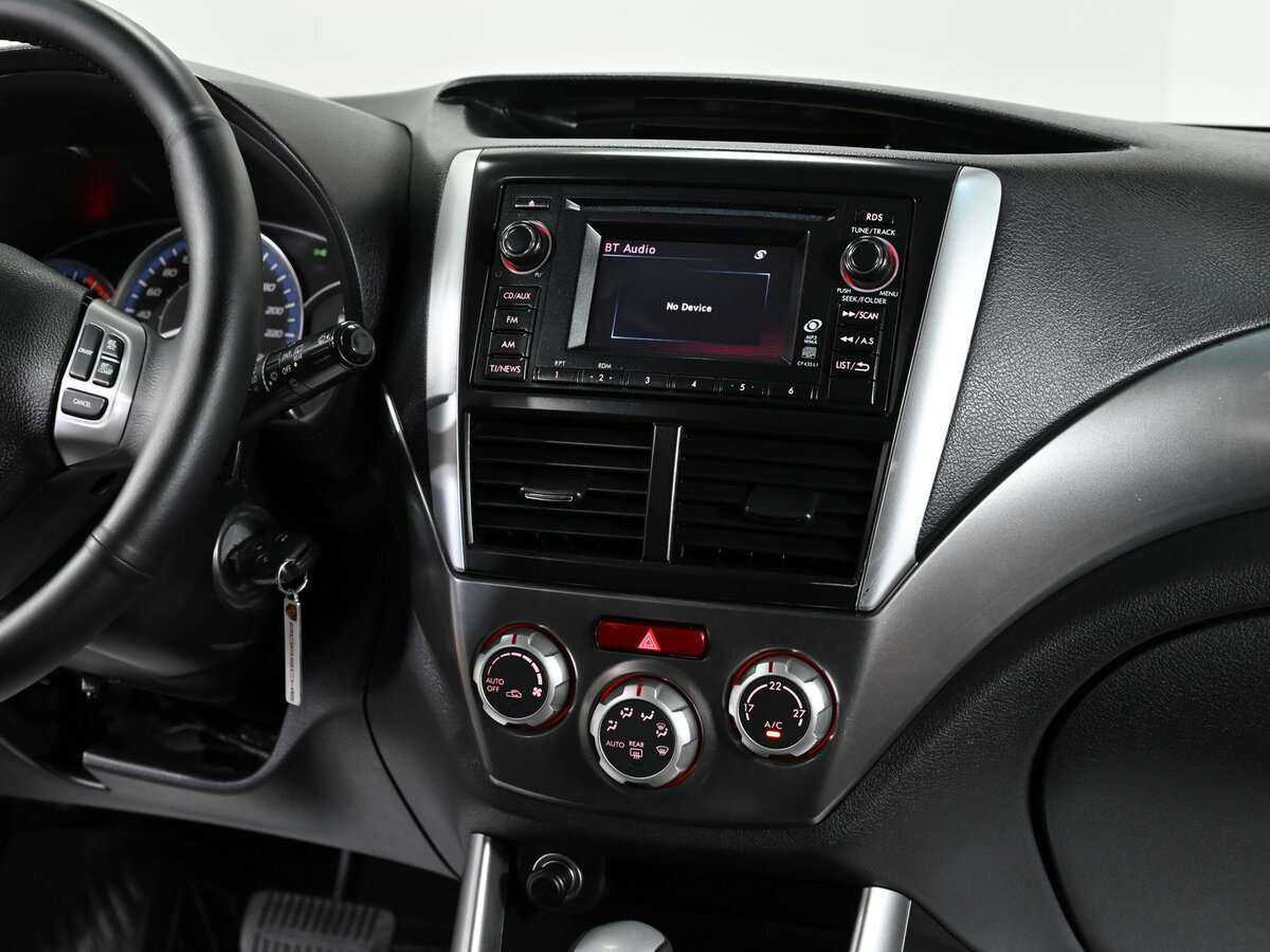 Subaru Forester 2012 года с пробегом. Фото: #12