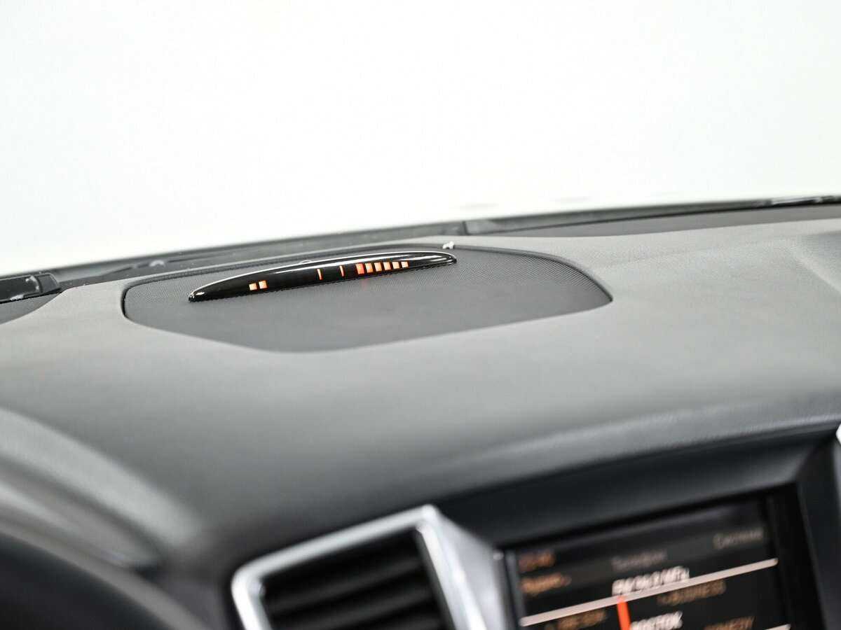 Mercedes-Benz M-Класс 2012 года с пробегом. Фото: #9