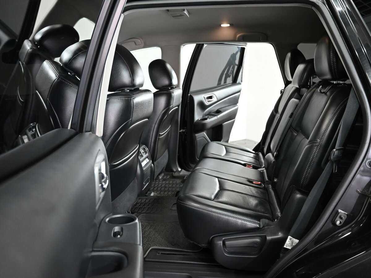 Nissan Pathfinder 2015 года с пробегом. Фото: #5
