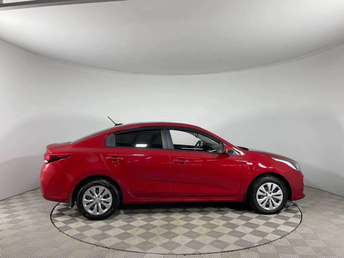 Б/У Киа Рио 2019 года. Фото: #3