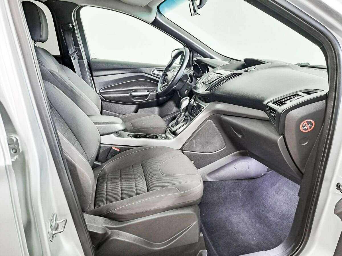 Ford Kuga 2014 года с пробегом. Фото: #6