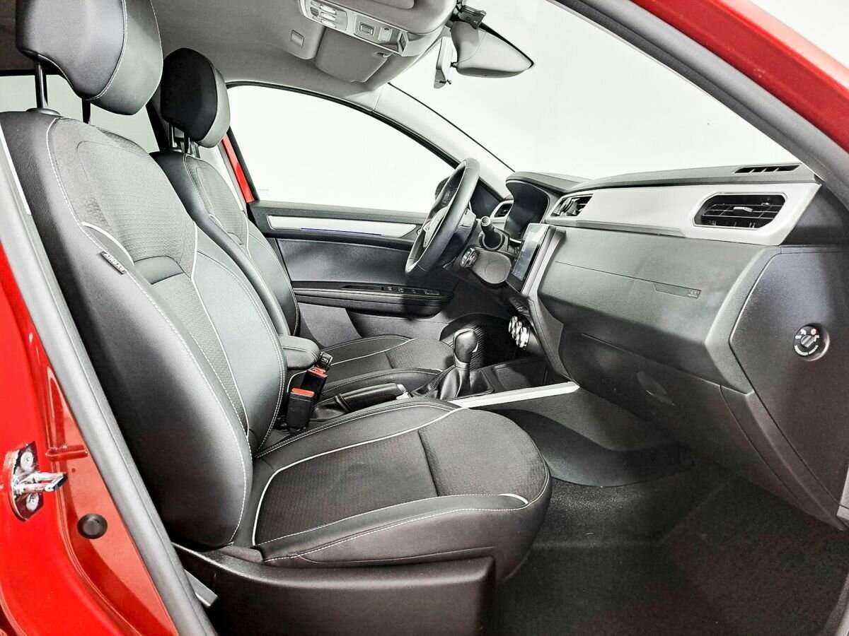 Б/У Рено Аркана 2021 года. Фото: #8