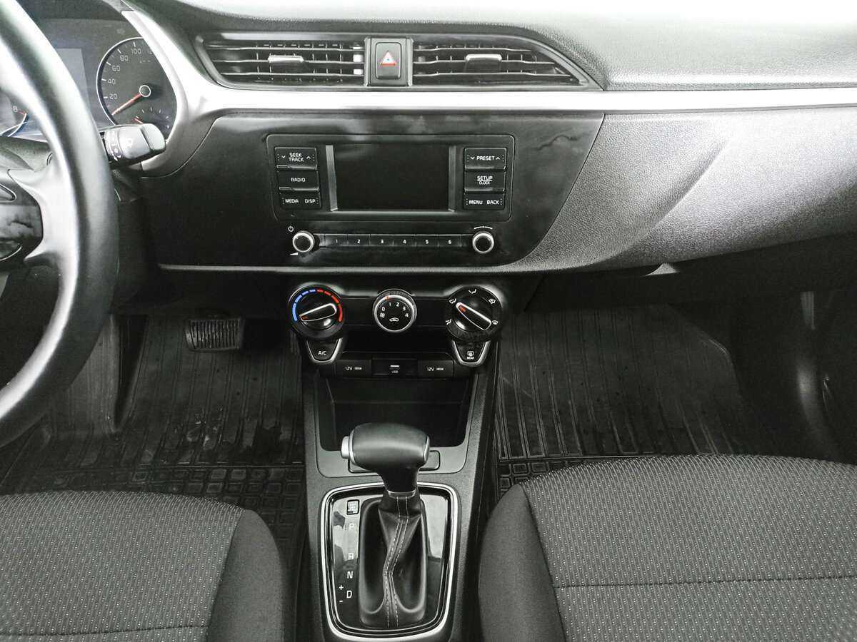 Б/У Киа Рио 2021 года. Фото: #12