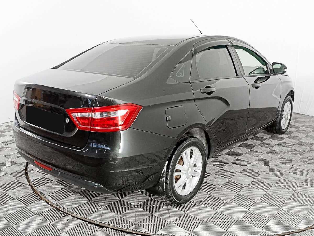 Б/У Лада (ВАЗ) Веста 2015 года. Фото: #3