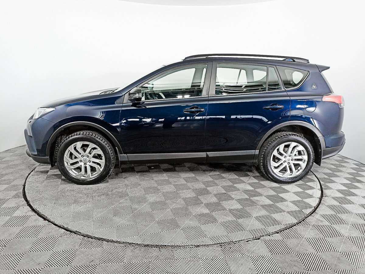 Toyota RAV4 2019 года с пробегом. Фото: #7
