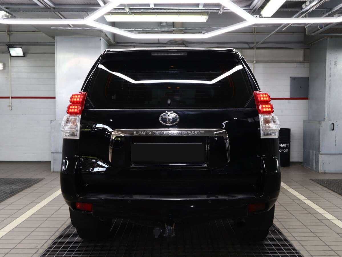Toyota Land Cruiser Prado 2013 года с пробегом. Фото: #2