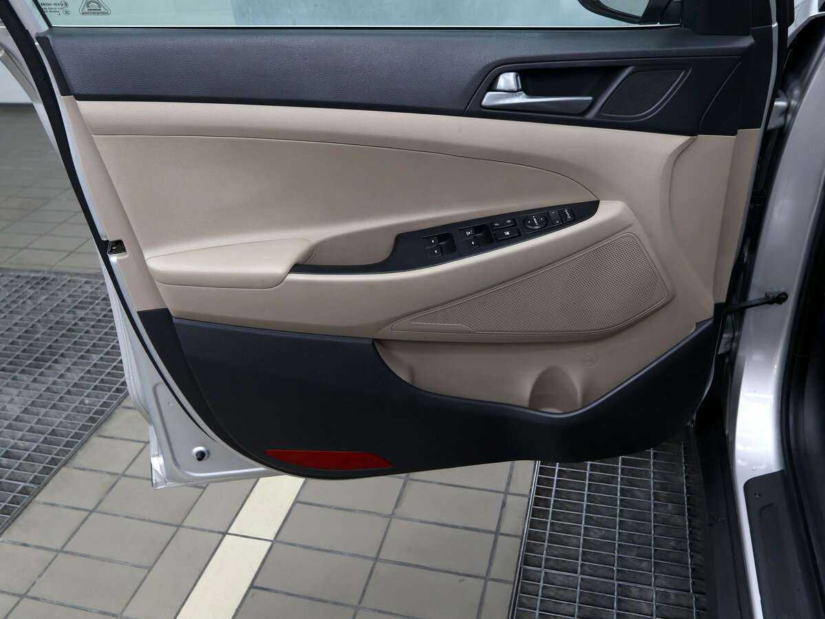 Б/У Хендай Туксон 2017 года. Фото: #6