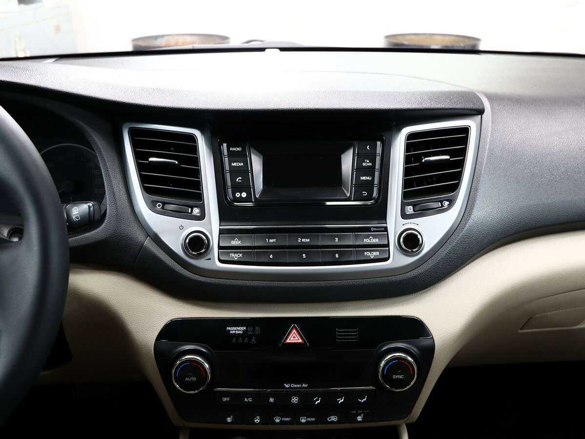 Б/У Хендай Туксон 2017 года. Фото: #17