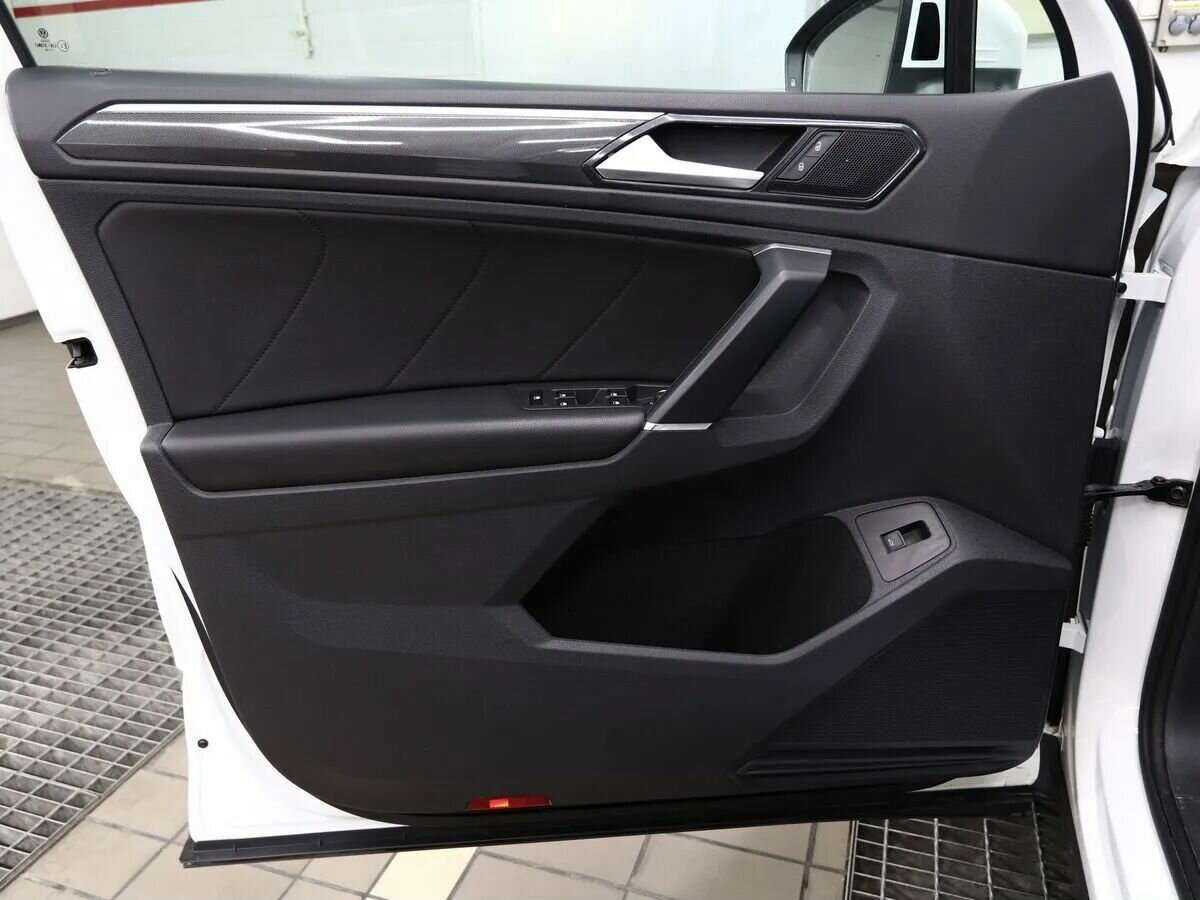 Volkswagen Tiguan 2018 года с пробегом. Фото: #6