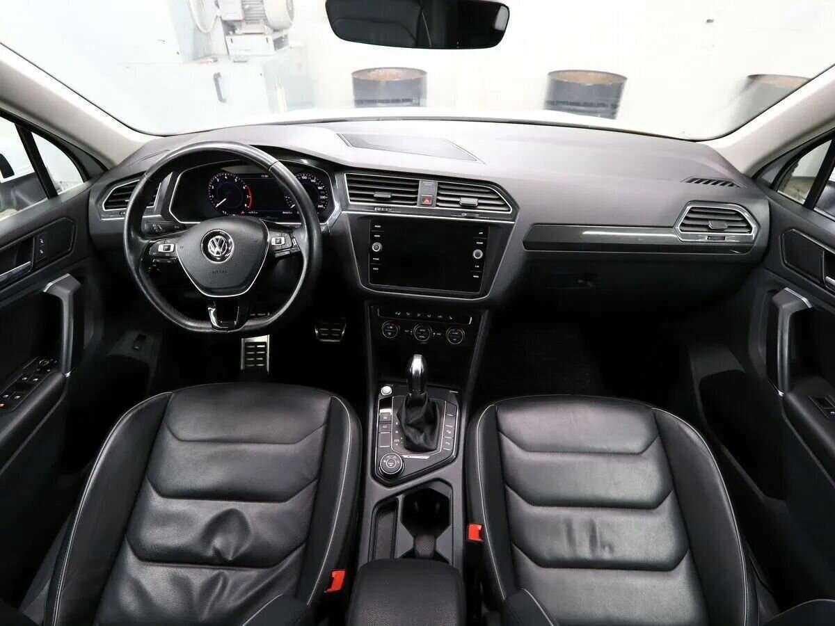 Volkswagen Tiguan 2018 года с пробегом. Фото: #16