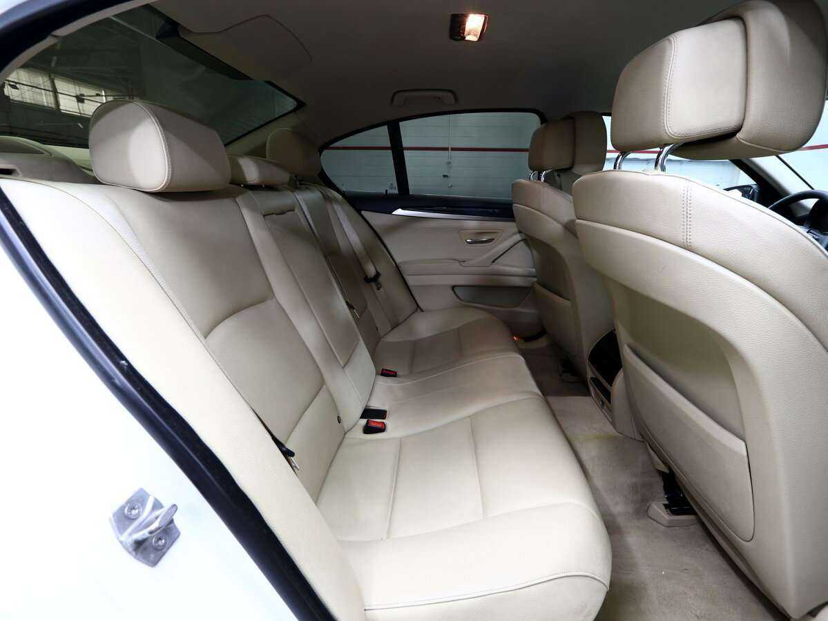 BMW 5 серии 2012 года с пробегом. Фото: #13