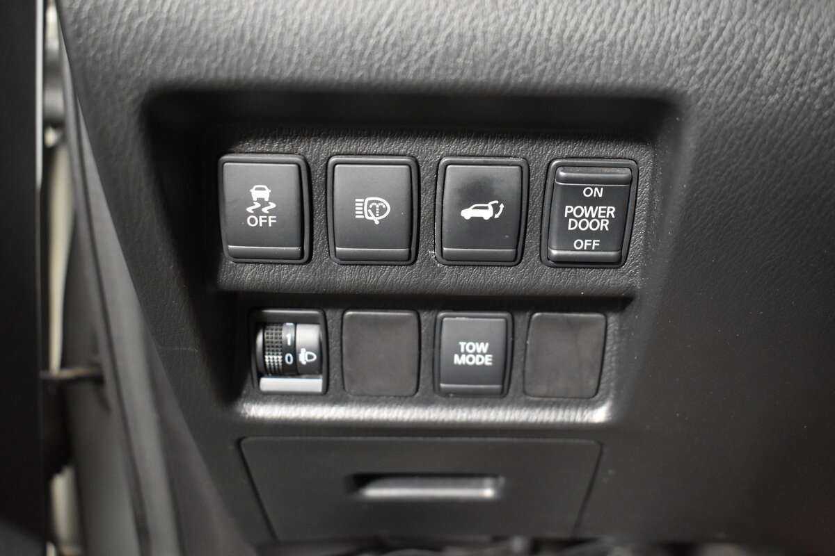 Nissan Pathfinder 2015 года с пробегом. Фото: #21