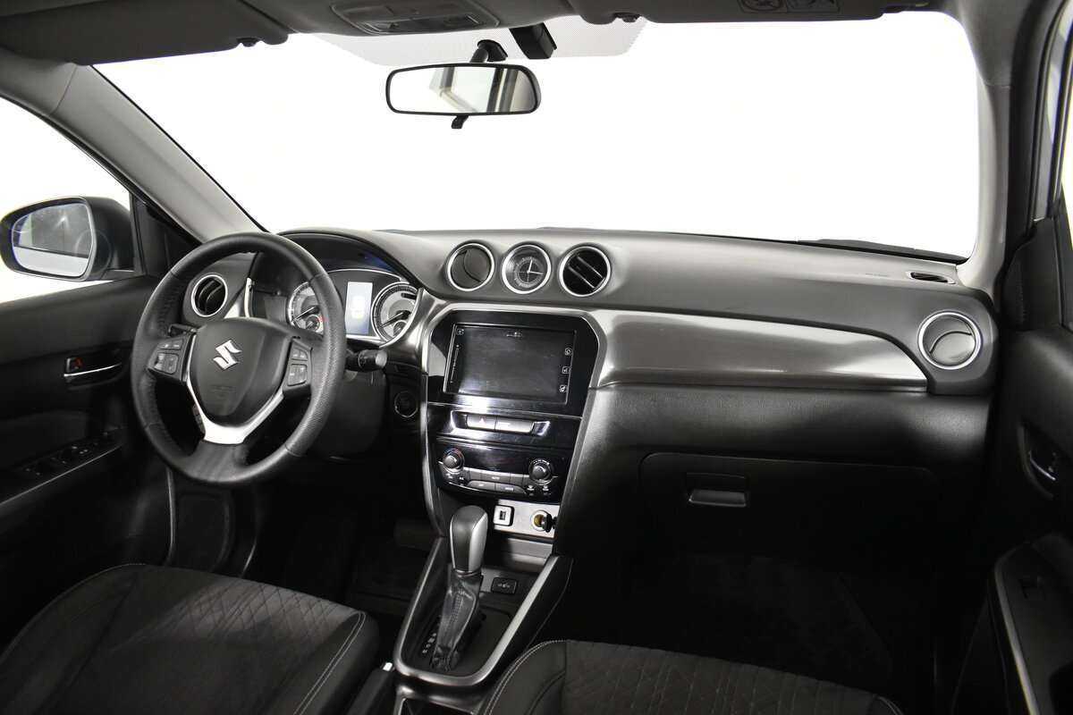 Suzuki Vitara 2019 года с пробегом. Фото: #6