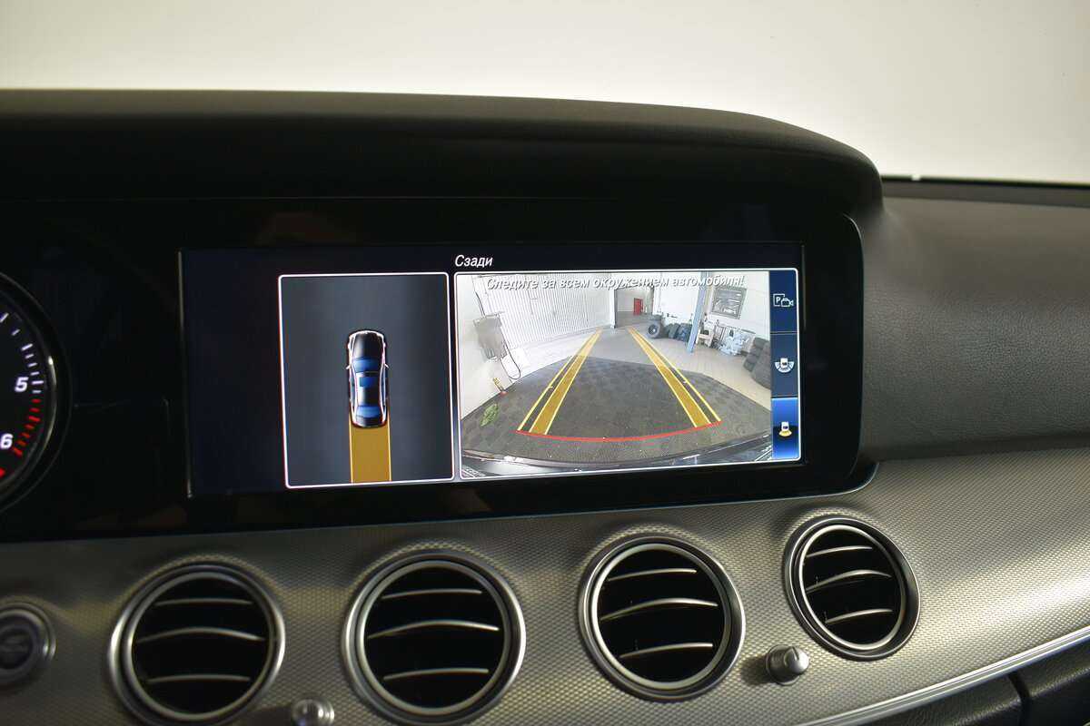 Mercedes-Benz E-Класс 2018 года с пробегом. Фото: #19