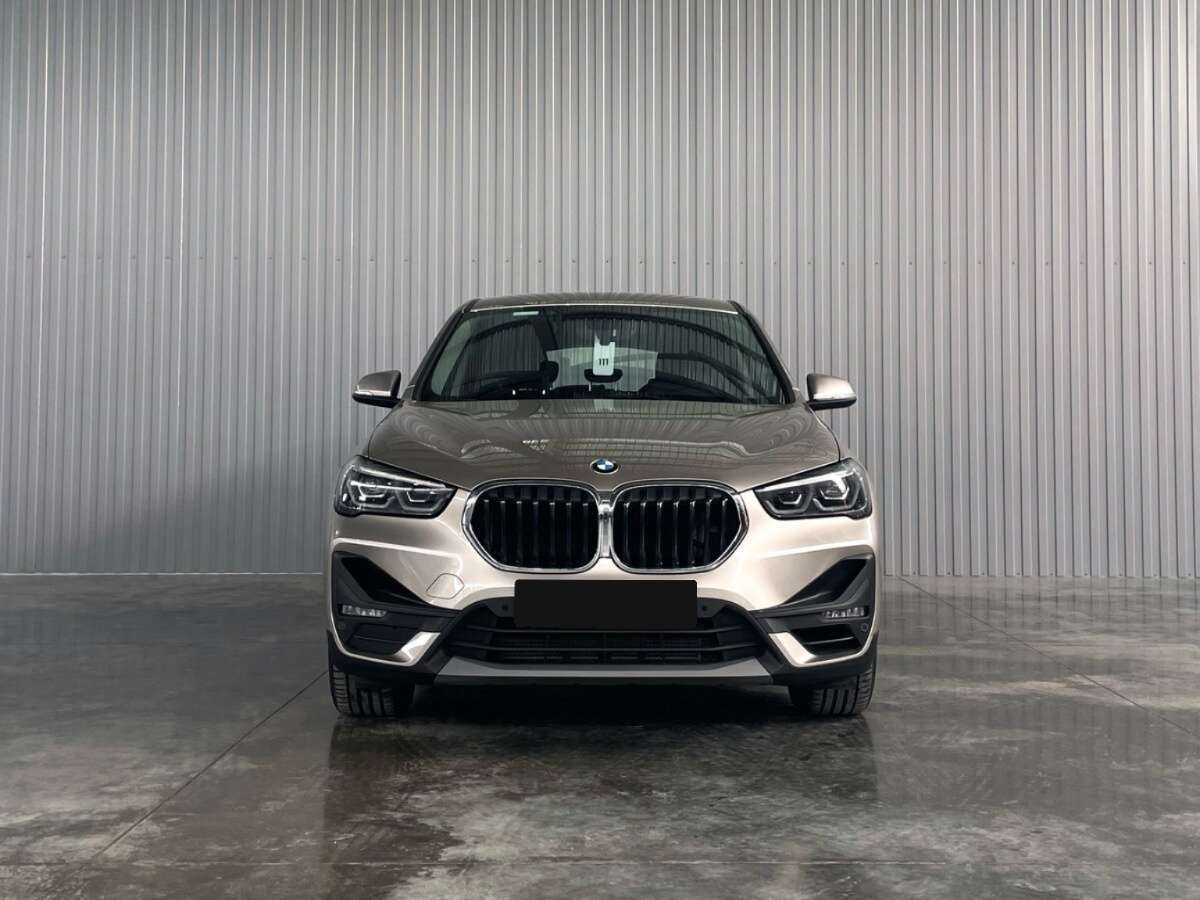 BMW X1 2021 года с пробегом. Фото: #1