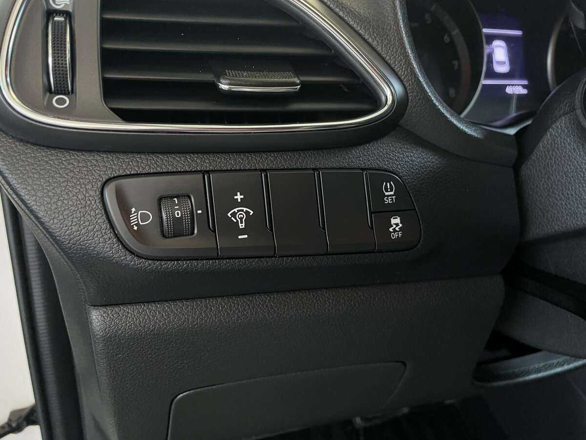 Б/У Хендай ай30 2022 года. Фото: #13