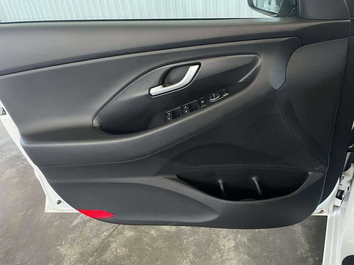 Б/У Хендай ай30 2022 года. Фото: #18