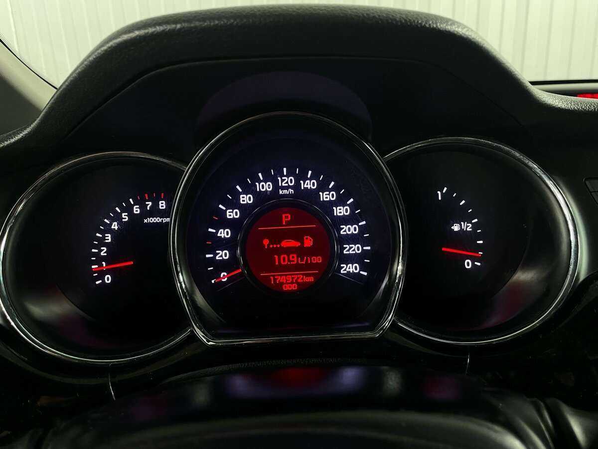 Б/У Киа Сид 2013 года. Фото: #12