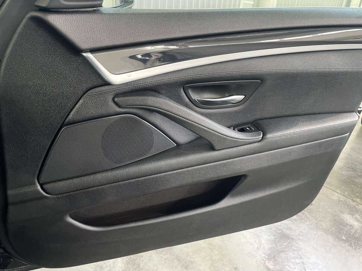 BMW 5 серии 2012 года с пробегом. Фото: #25