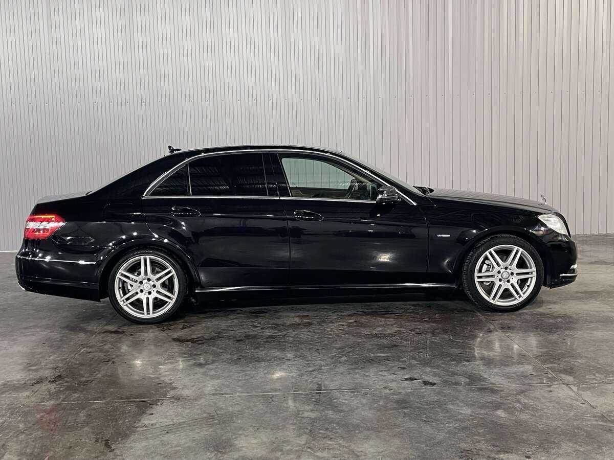 Mercedes-Benz E-Класс 2012 года с пробегом. Фото: #2