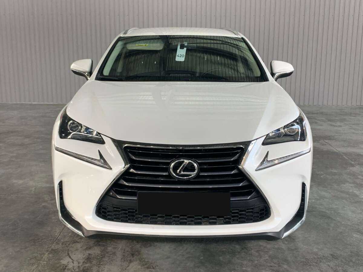 Lexus NX 2014 года с пробегом. Фото: #1