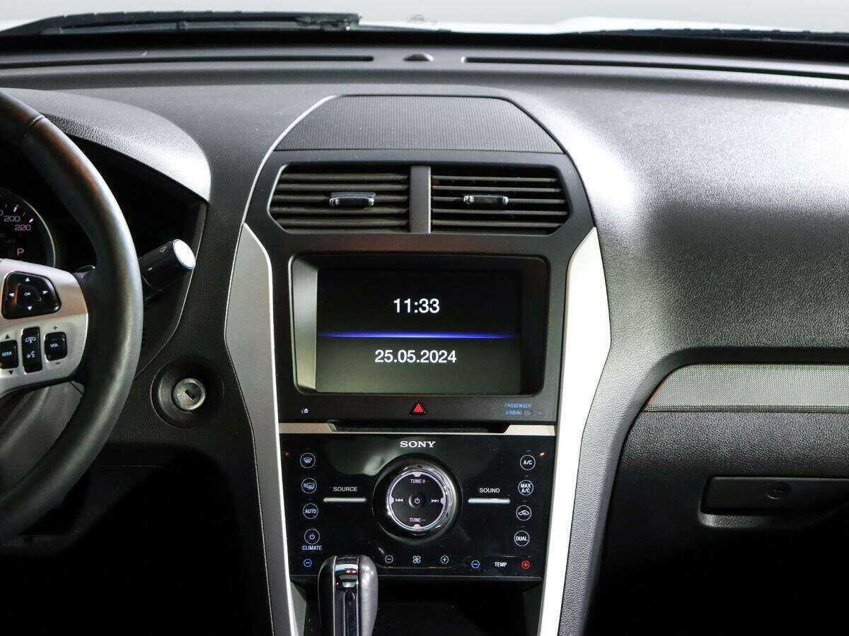 Ford Explorer 2015 года с пробегом. Фото: #13