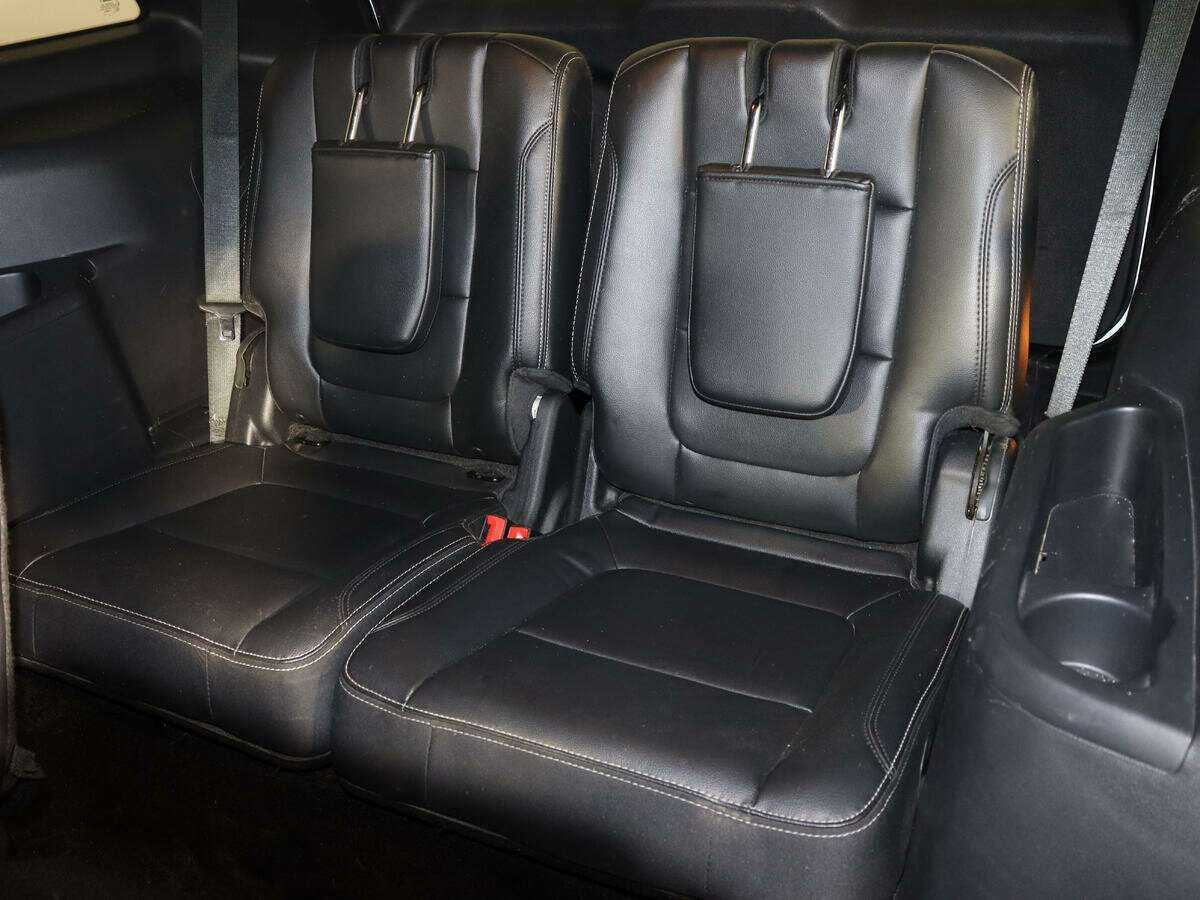 Ford Explorer 2016 года с пробегом. Фото: #8