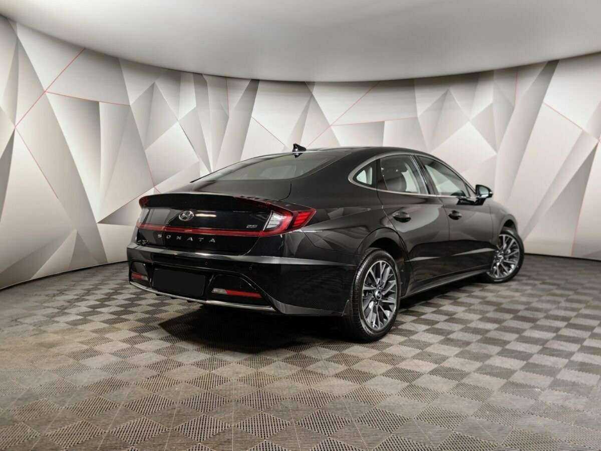 Hyundai Sonata 2022 года с пробегом. Фото: #1