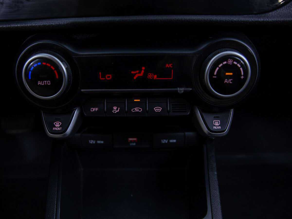 Б/У Киа Рио 2021 года. Фото: #16