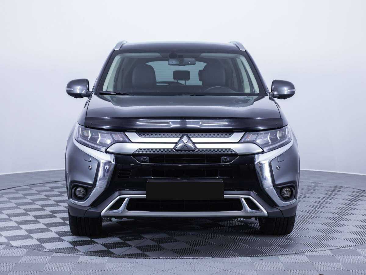 Mitsubishi Outlander 2021 года с пробегом. Фото: #1
