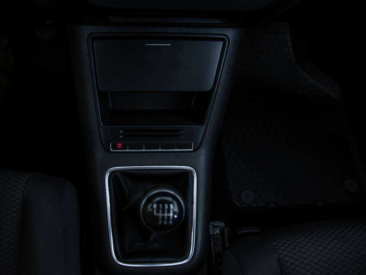 Б/У Фольксваген Гольф Плюс 2012 года. Фото: #17