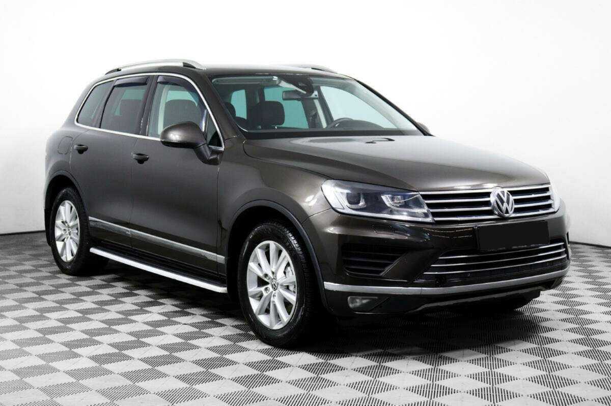 Volkswagen Touareg 2015 года с пробегом. Фото: #2