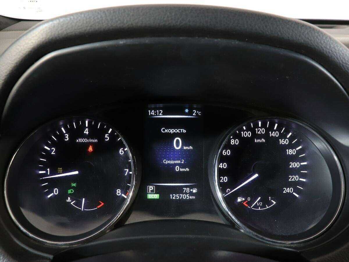 Б/У Ниссан Икс-Трейл 2016 года. Фото: #10