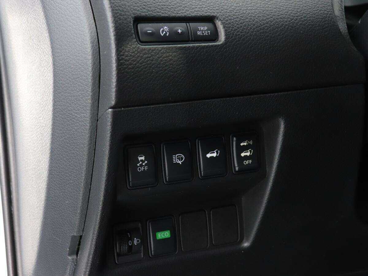 Б/У Ниссан Икс-Трейл 2016 года. Фото: #21