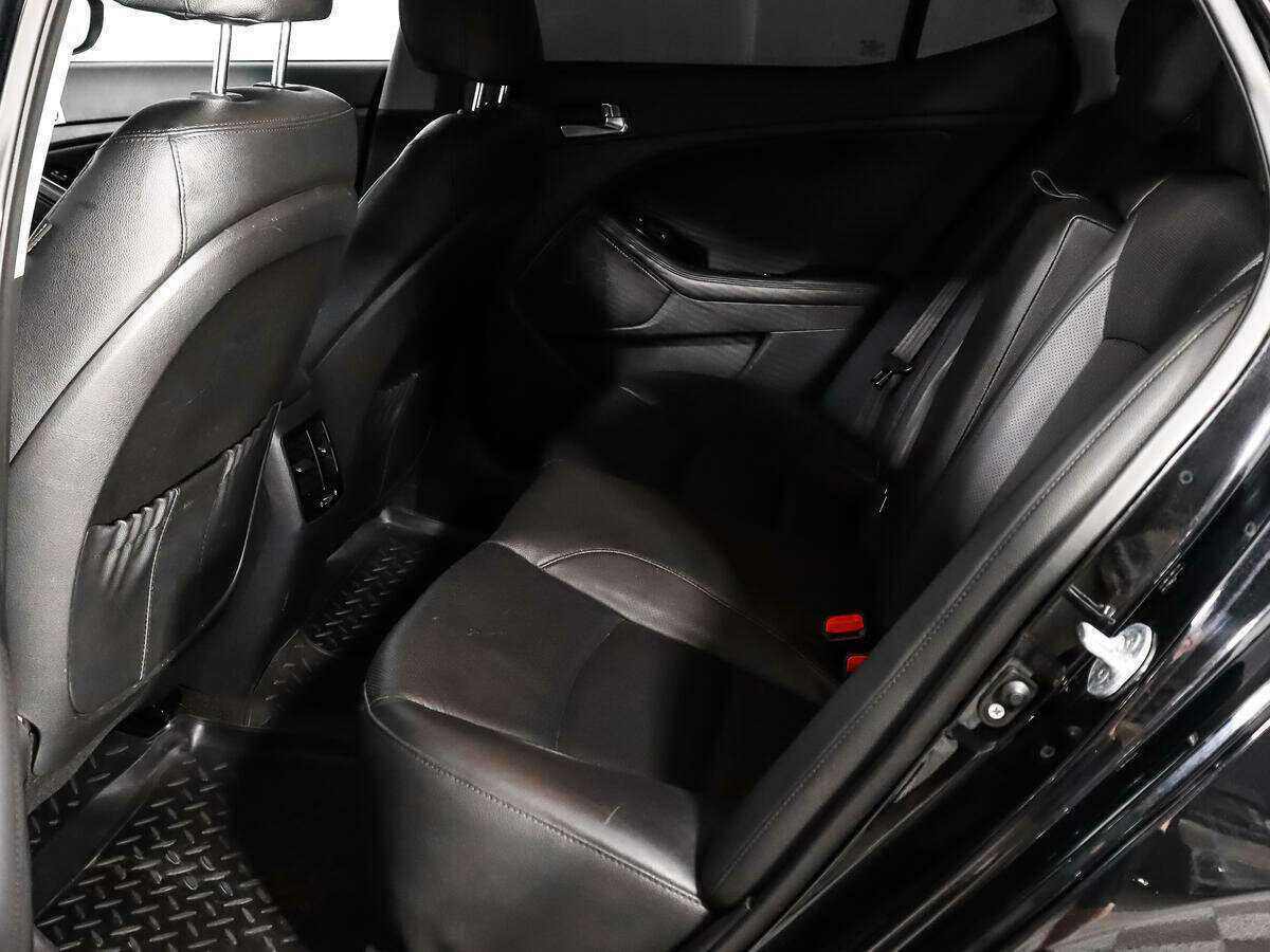 Б/У Киа Оптима 2015 года. Фото: #10