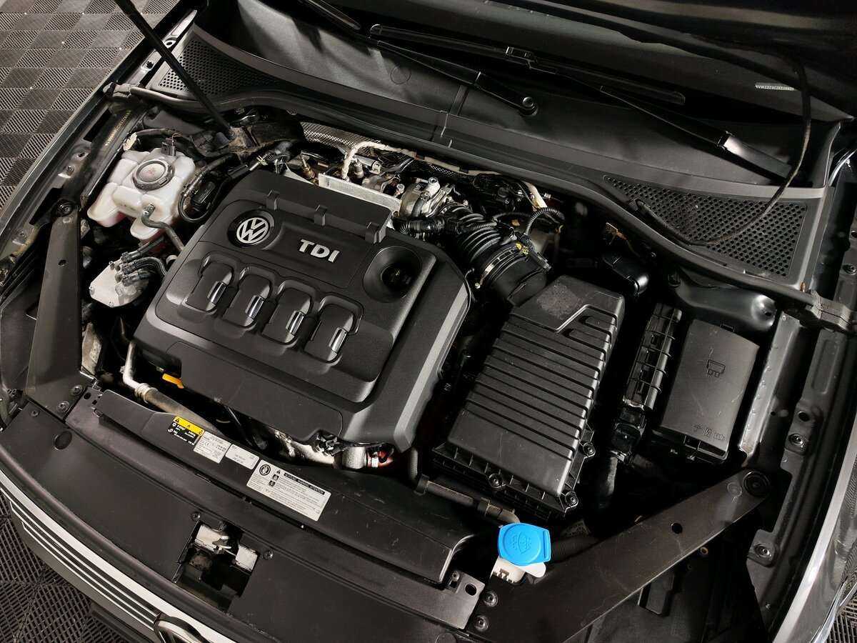 Volkswagen Passat 2019 года с пробегом. Фото: #7