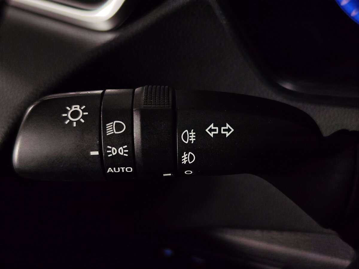 Б/У Тойота Королла 2019 года. Фото: #20