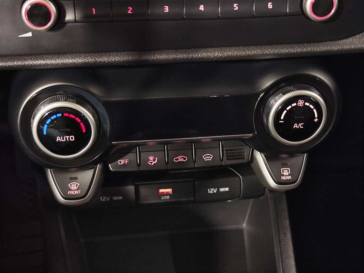 Б/У Киа Рио 2021 года. Фото: #13