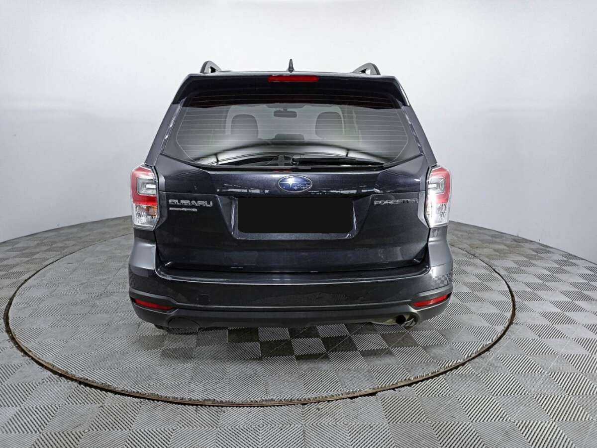 Subaru Forester 2017 года с пробегом. Фото: #5