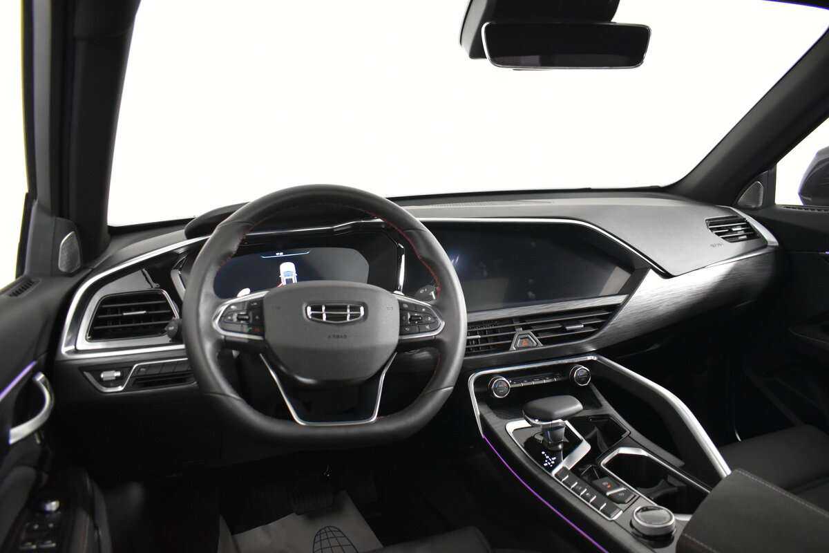 Geely Tugella 2022 года с пробегом. Фото: #9