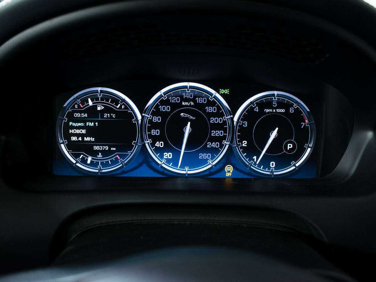 Jaguar XJ 2014 года с пробегом. Фото: #10